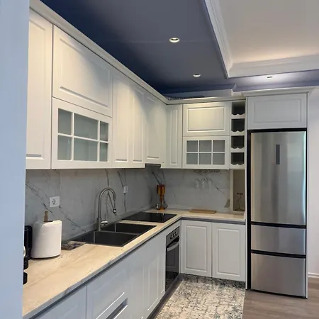 Apartment Modern Max To 6 People Apartment - Free Underground Private Parking *