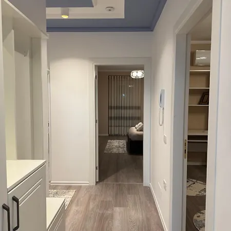 Modern Max To 6 People Apartment - Free Underground Private Parking *